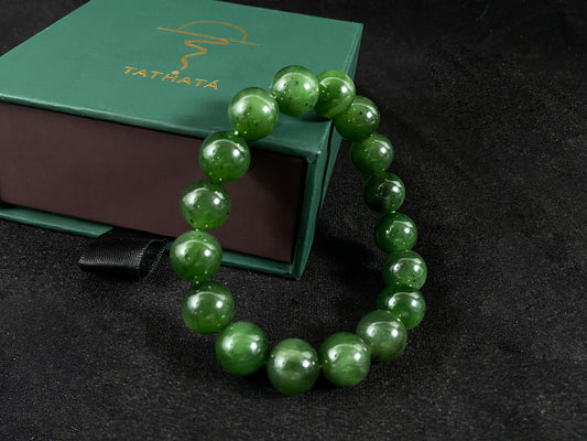 China's "National Jade": Understanding the Difference Between Hetian Jade and Jadeite