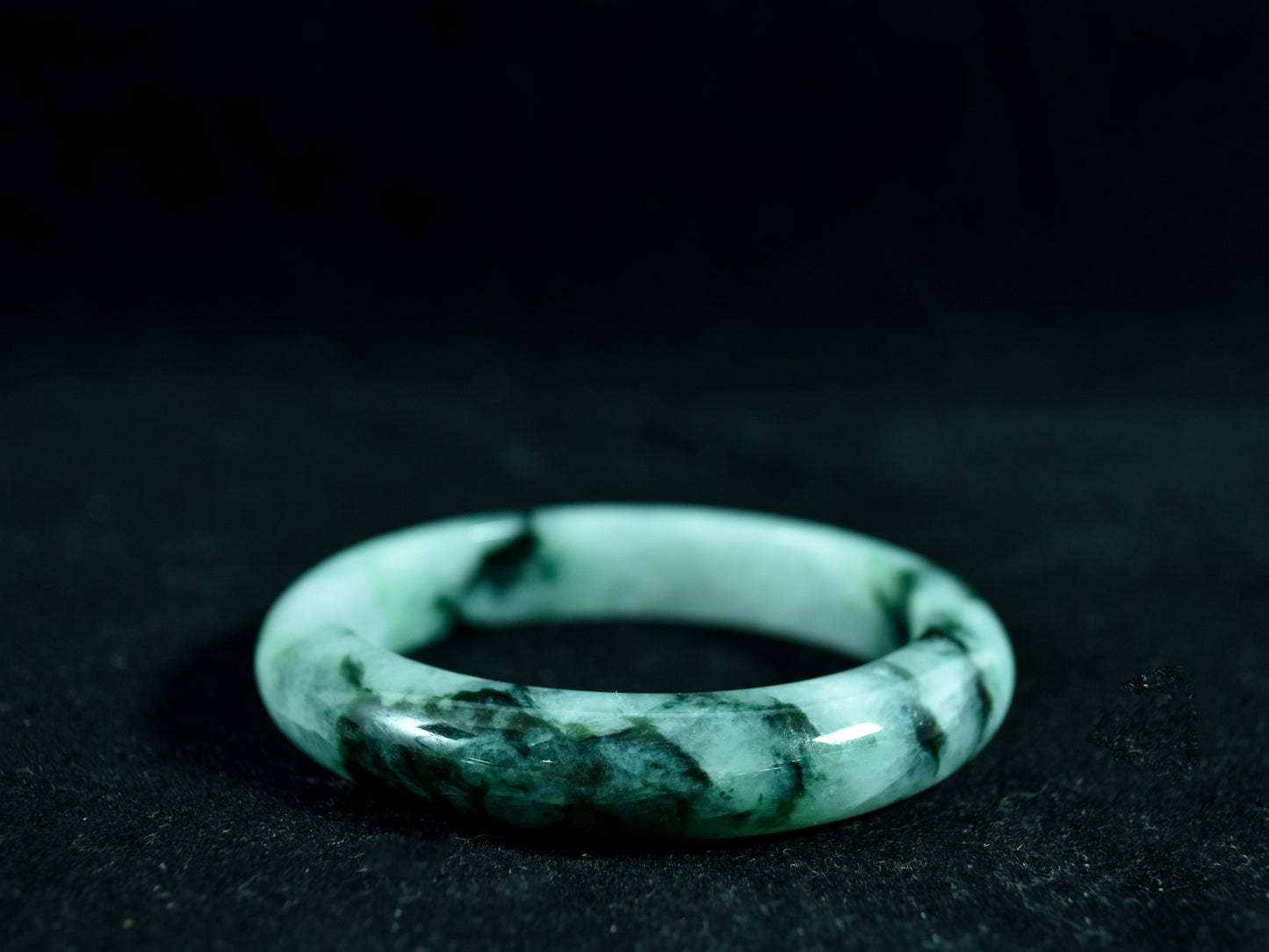 Floating Forest · Burmese Jadeite Bangle with Green Veins (56mm)