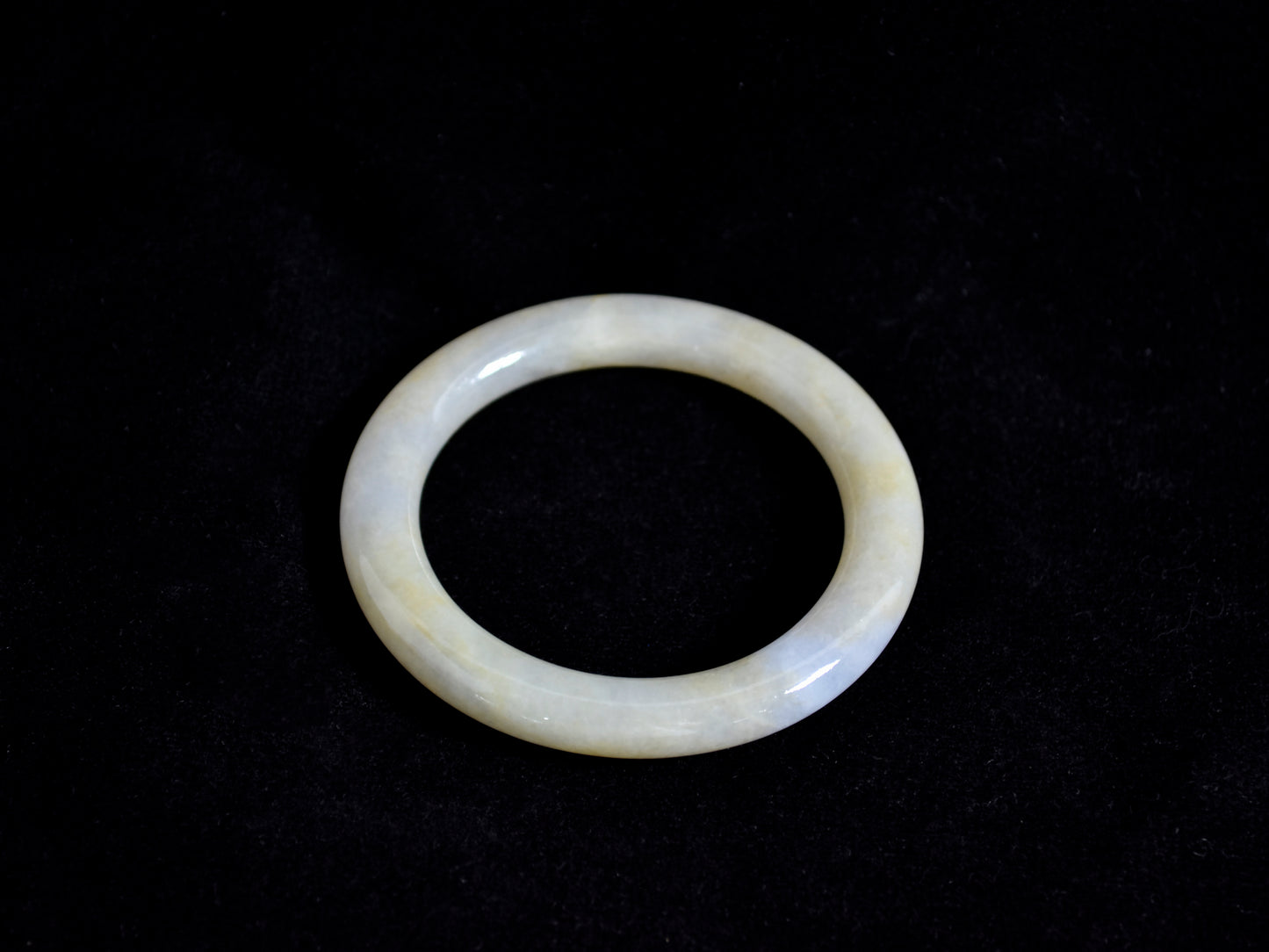 Mist & Honeylight · Jadeite Bangle
