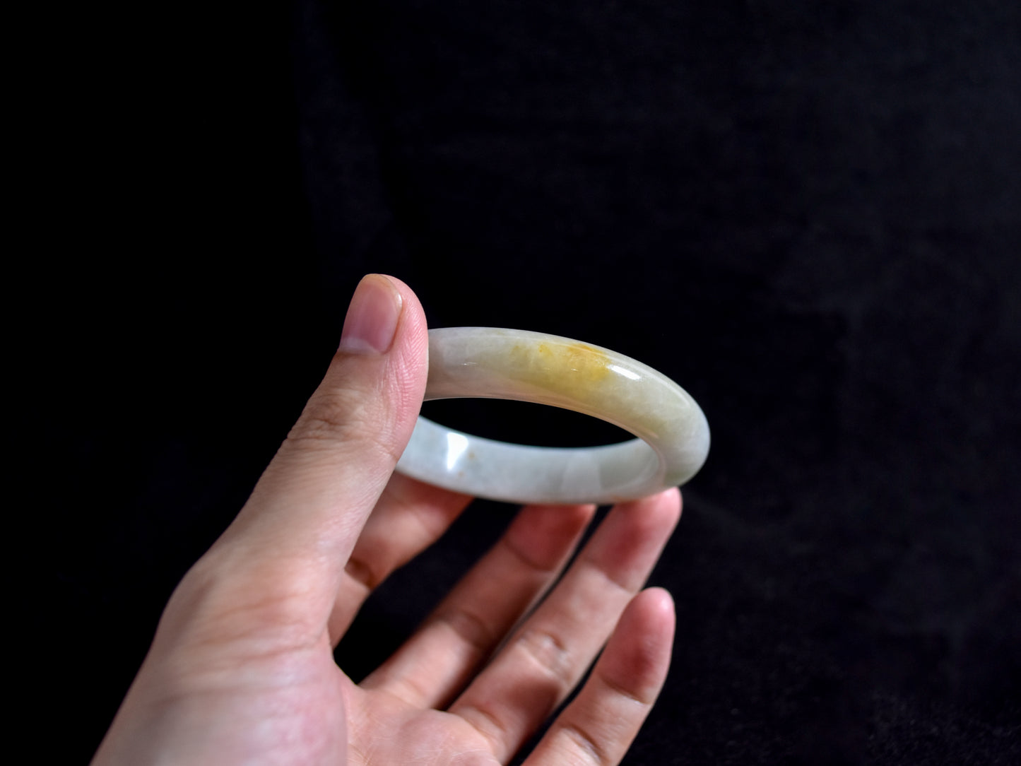 Golden Whisper · Jadeite Bangle with Soft Yellow Veins