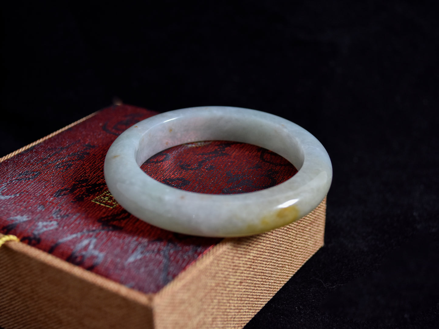 Golden Whisper · Jadeite Bangle with Soft Yellow Veins