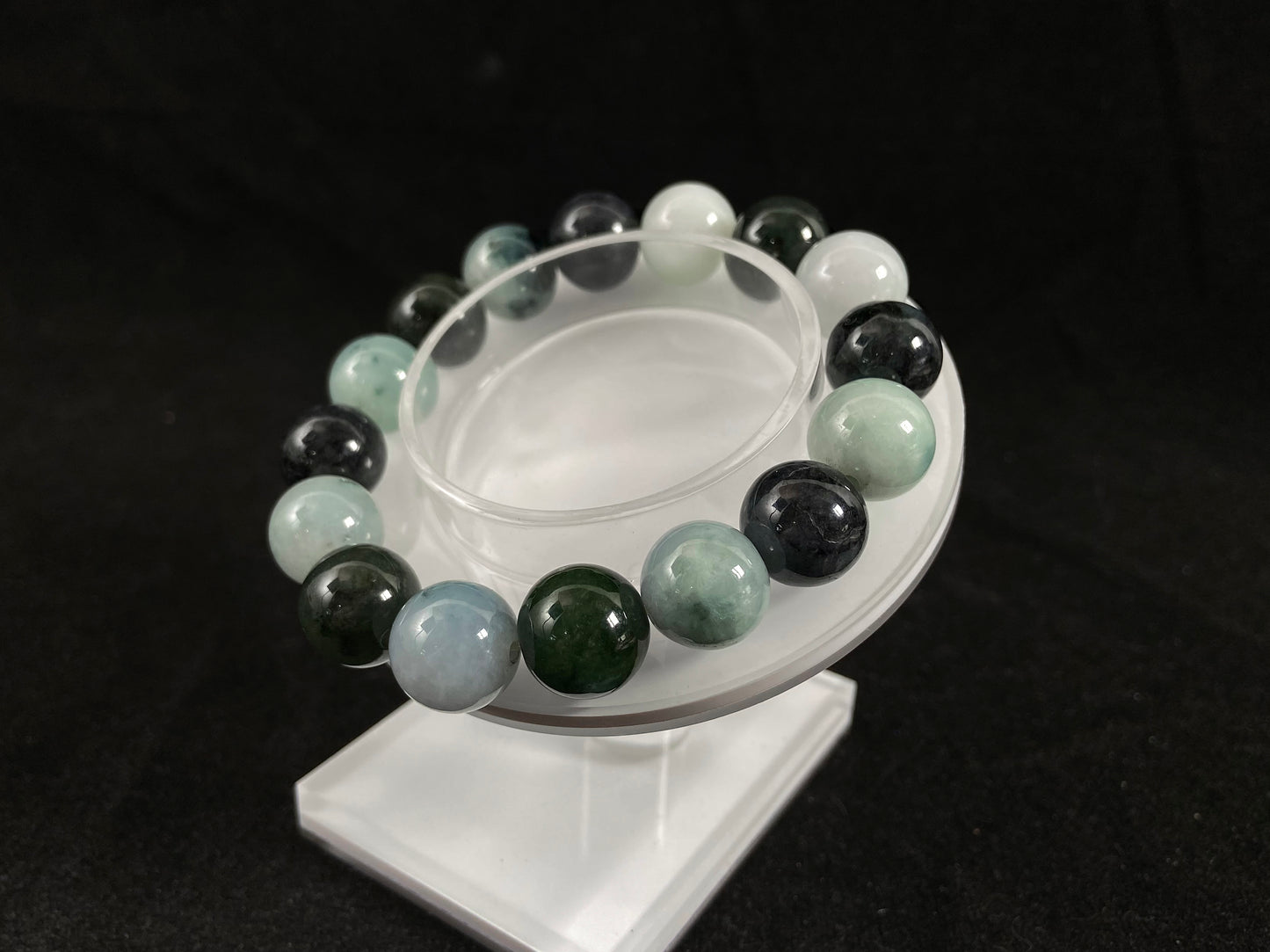 Wuji Moss Cream Trio · Natural Burmese Jadeite Beads Bracelet
