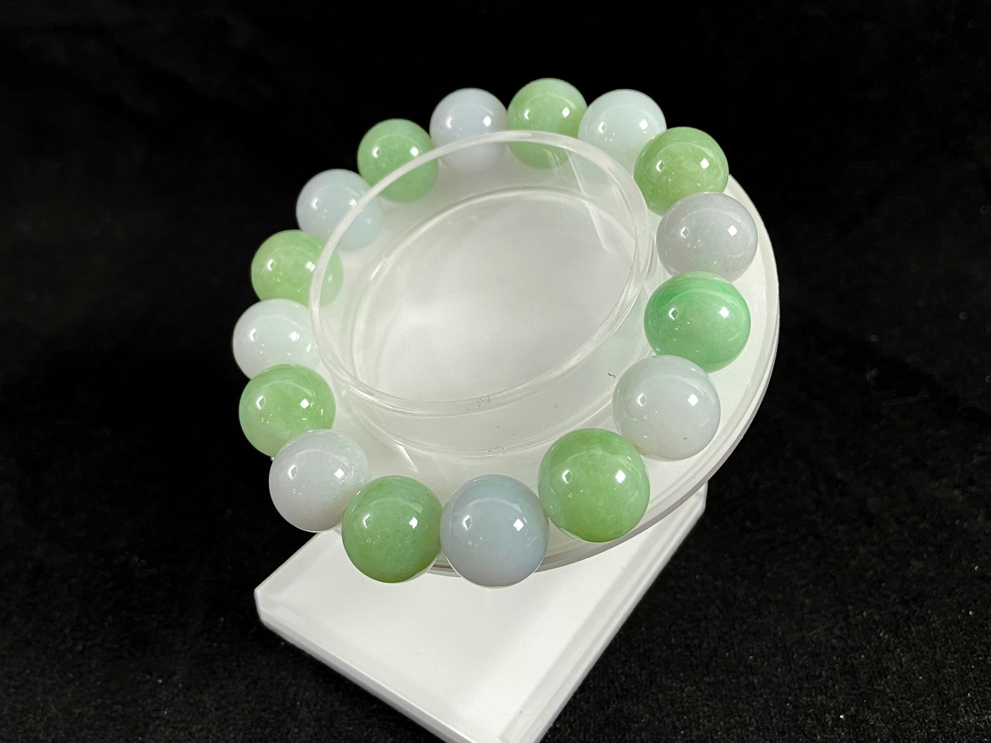 Celestial Rhythm · Light Green · Lavender Jadeite Bead Bracelet
