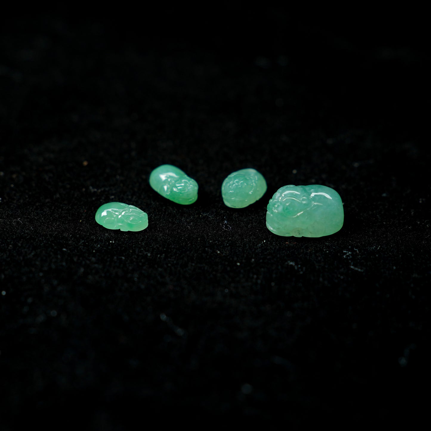 Harmonized Guardians · Apple Green Jadeite Pixiu Set (Loose Stones, Customizable)