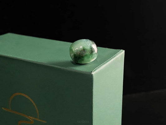 A forest dew lucky barrel loose jadeite.
