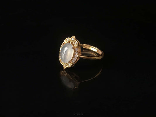 Gilded Icy White Cabochon · Nature Burmese Jadeite Ring