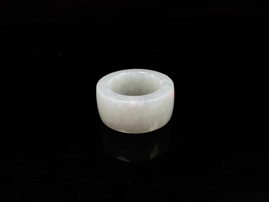 A creamy milky white thumb ring jadeite ring.
