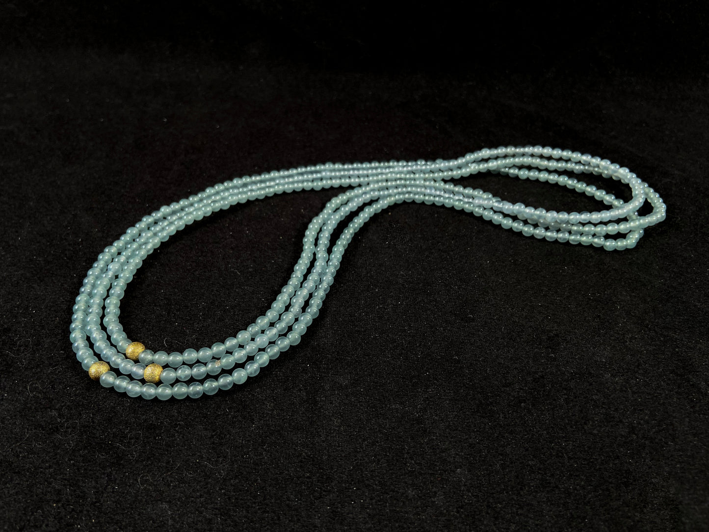 Apple Green Azure Lake Jade Strand Spiritual · Natural Guatemalan Jadeite Beads Bracelet