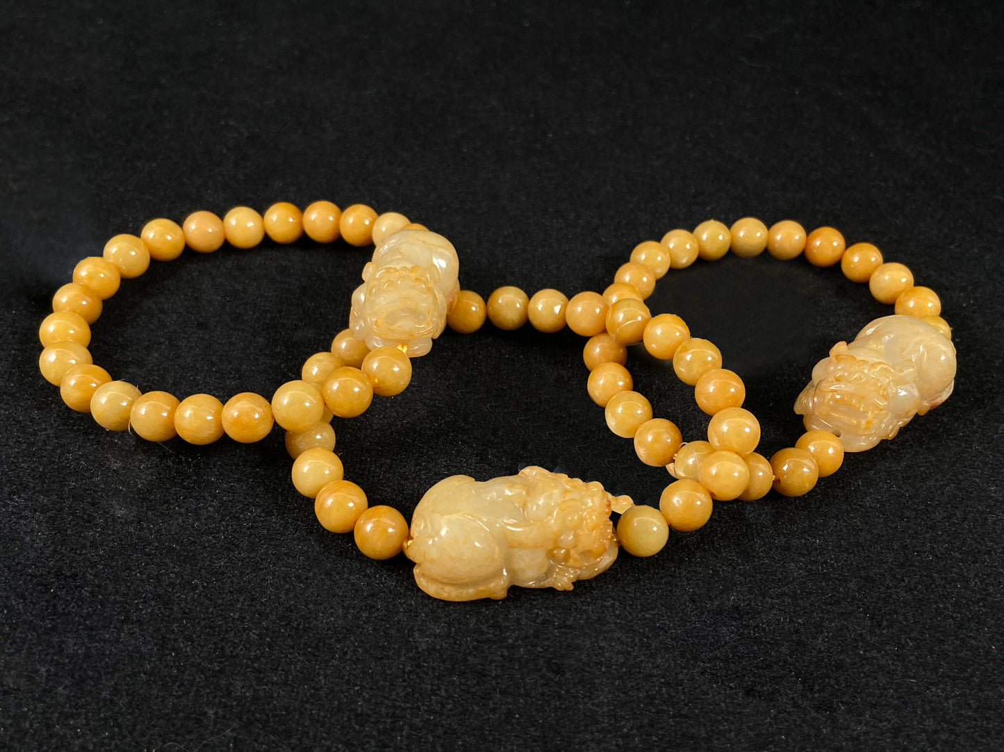 Master Carved PiXIU Wealth Magnet · Rare Golden Jadeite Beads Bracelet