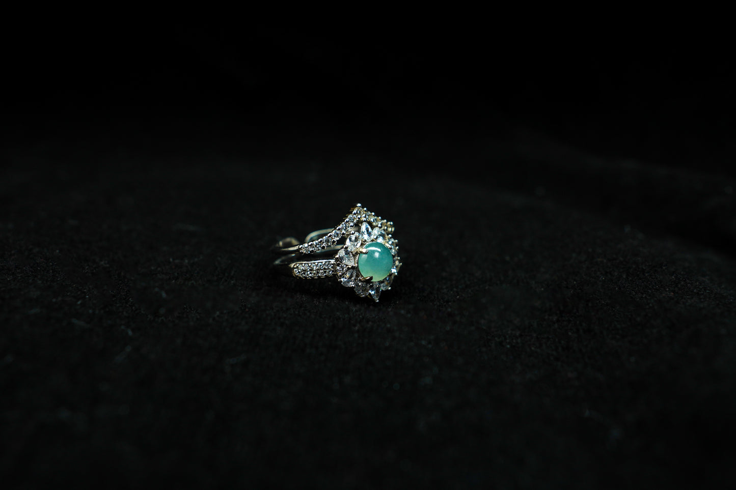 Stellar Bloom · Jadeite Halo Ring with Radiant Petal Design