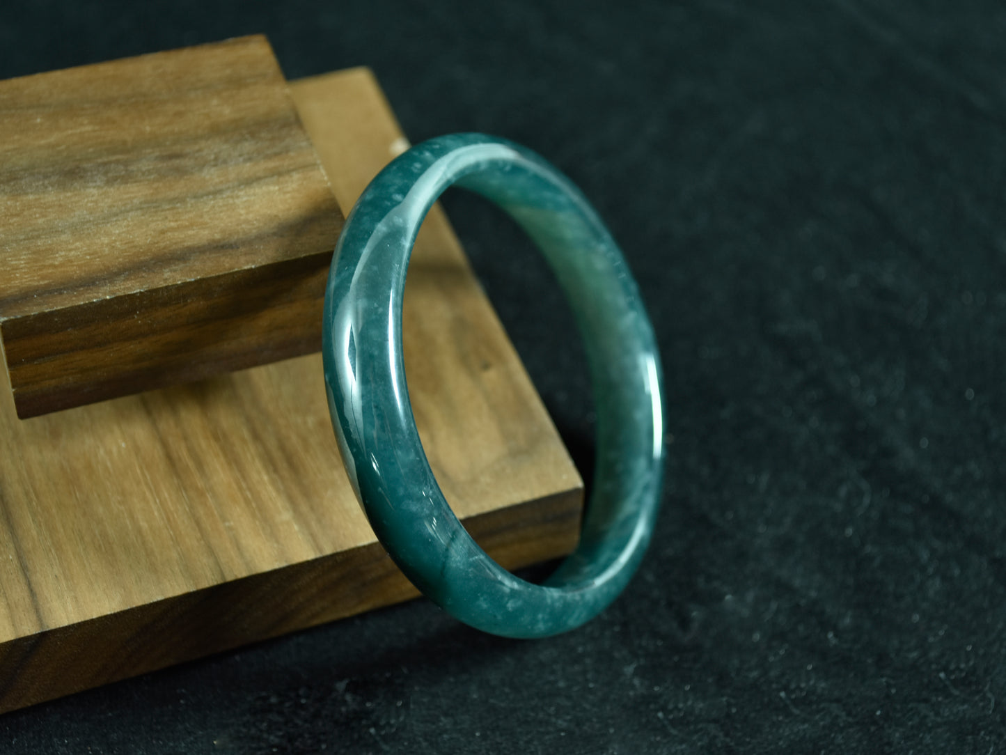 Midnight Depth · Guatemalan Blue Jadeite Bangle (60mm)