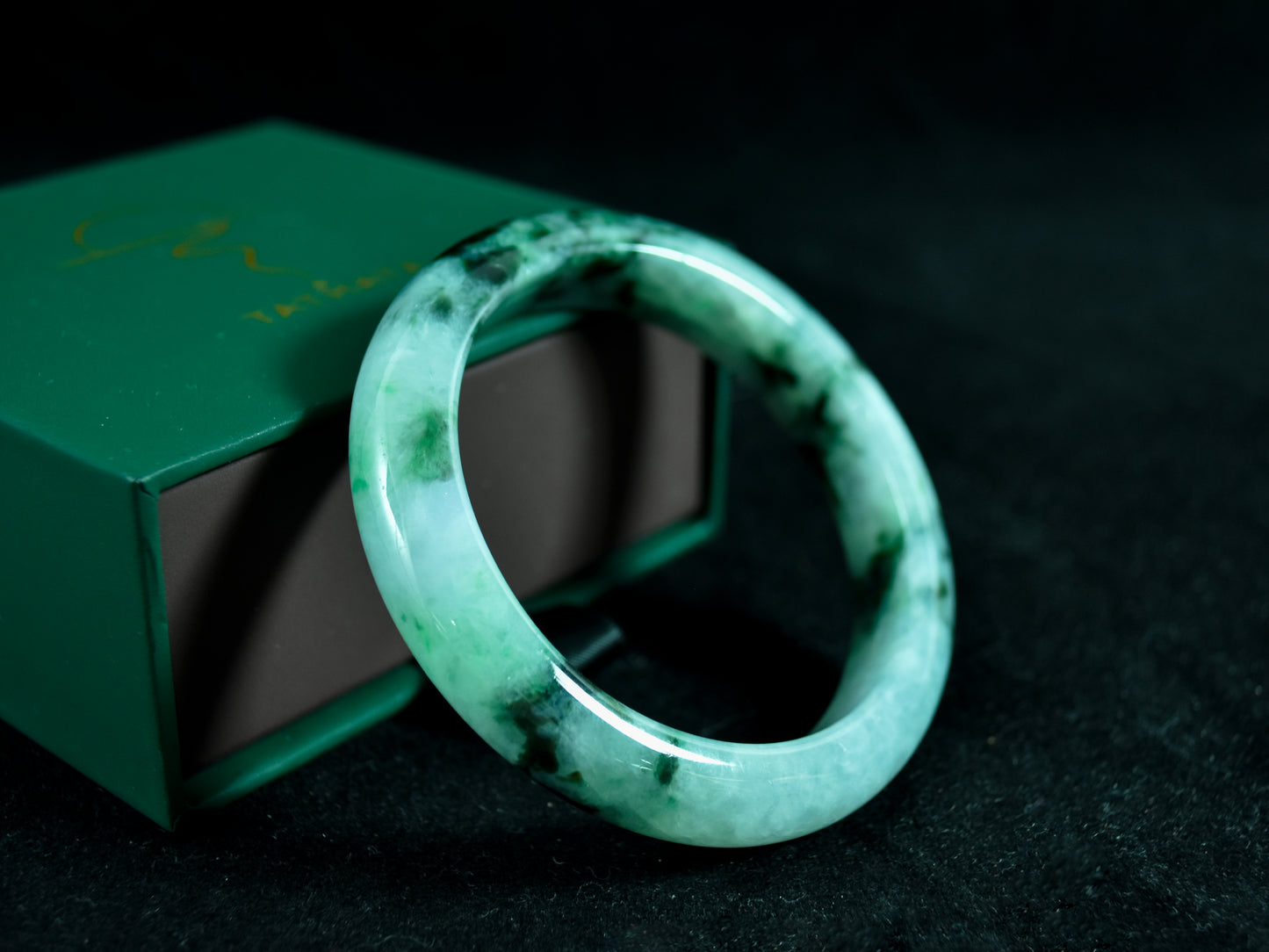 Floating Forest · Burmese Jadeite Bangle with Green Veins (56mm)