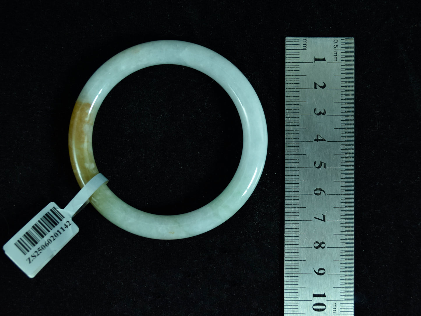 Turning Light · Jadeite Bangle with Yellow Accent (57mm)