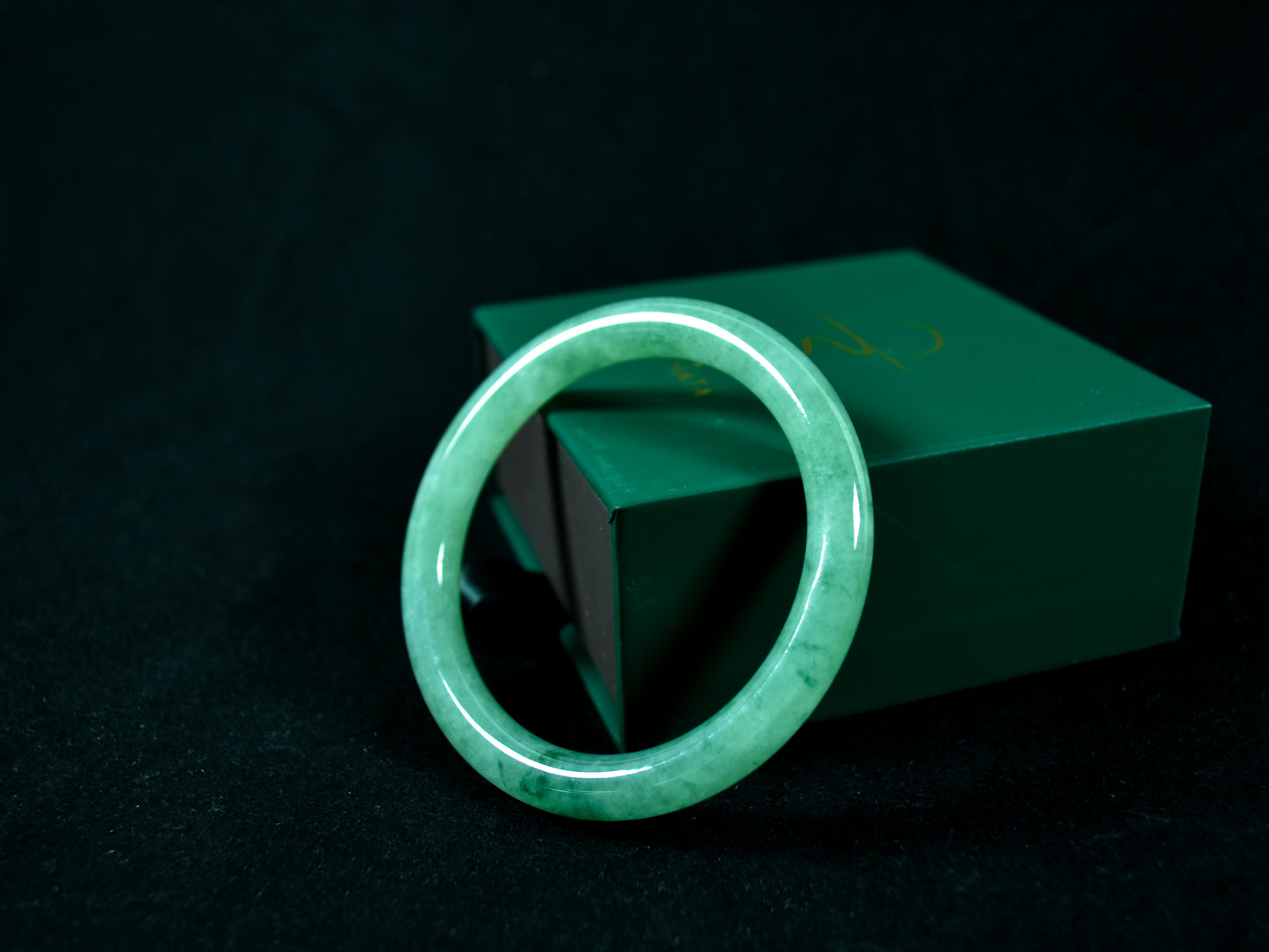 Prosperity Flame · Burmese Jadeite Bangle (56mm)