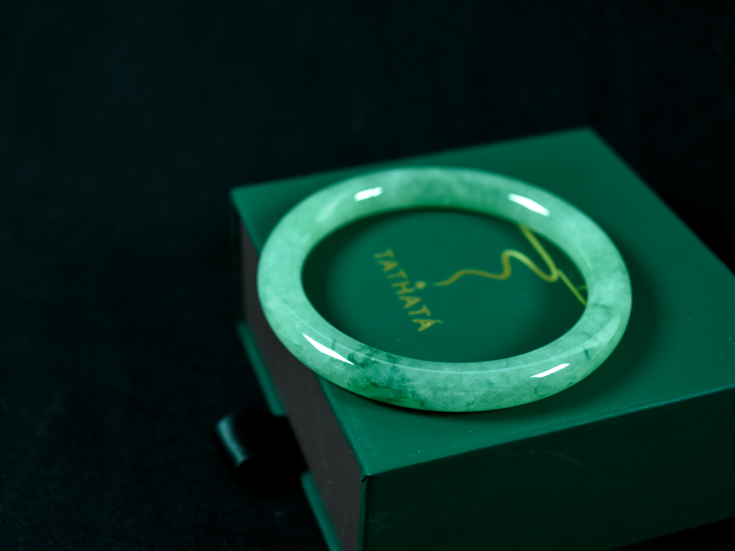 Prosperity Flame · Burmese Jadeite Bangle (56mm)
