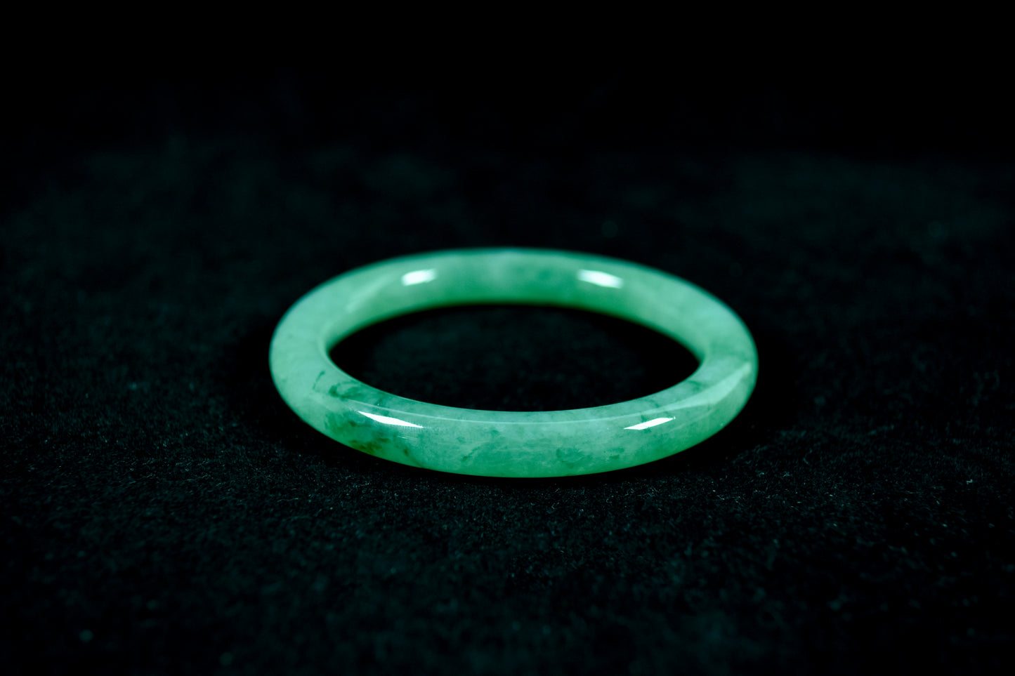 Prosperity Flame · Burmese Jadeite Bangle (56mm)