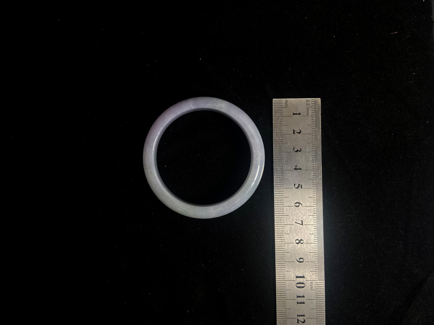 Spring Aura · Lavender-Green Jadeite Peace Bangle (53mm)