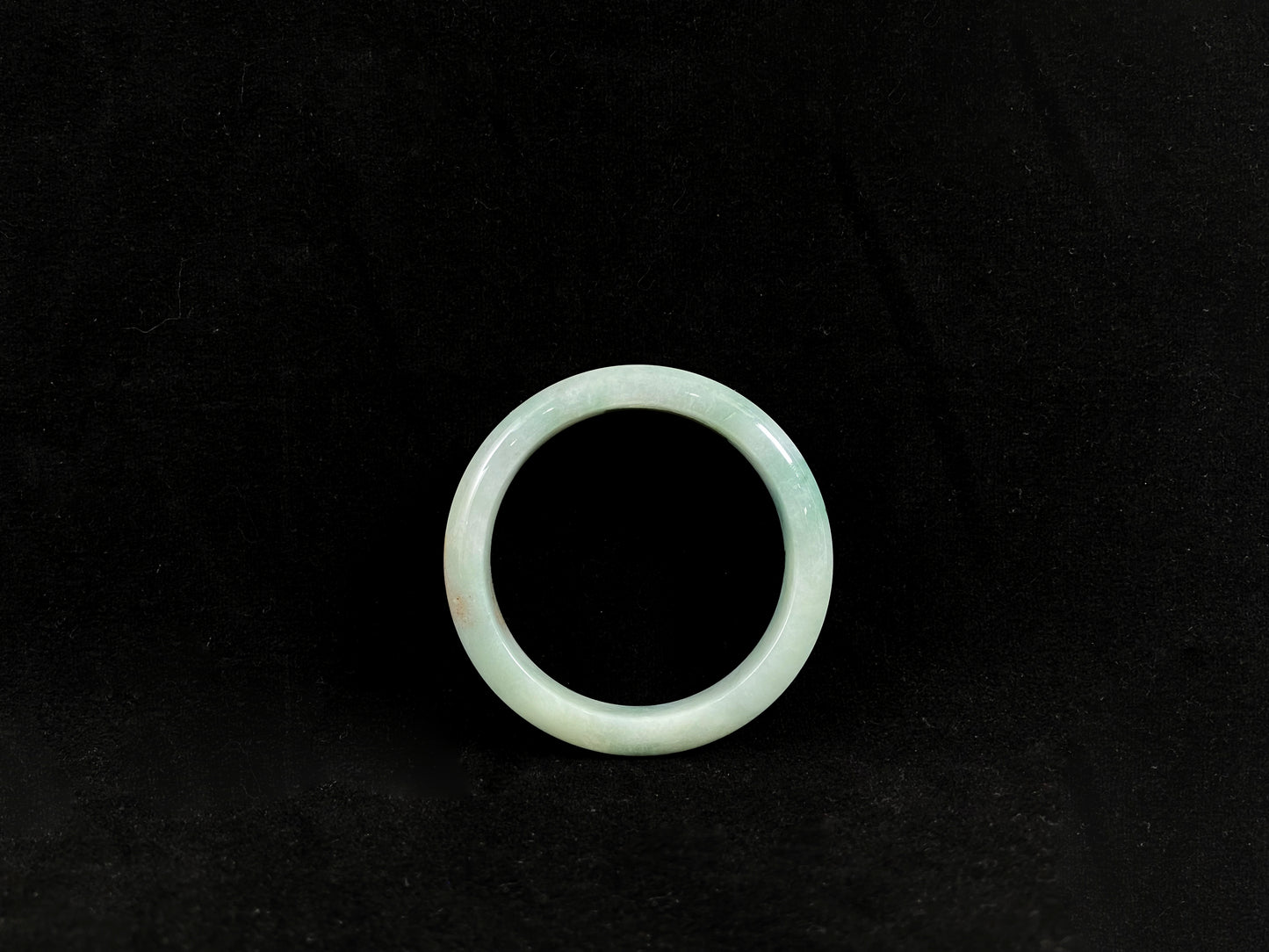 Gentle Balance · Jadeite Peace Bangle with Golden Accent (55mm)