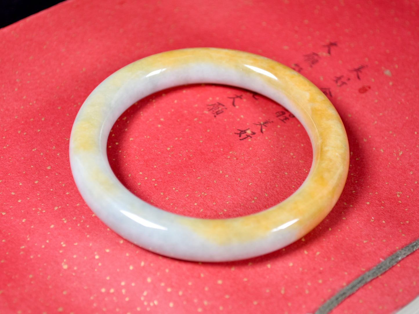 Golden Arc · Yellow Jadeite Bangle