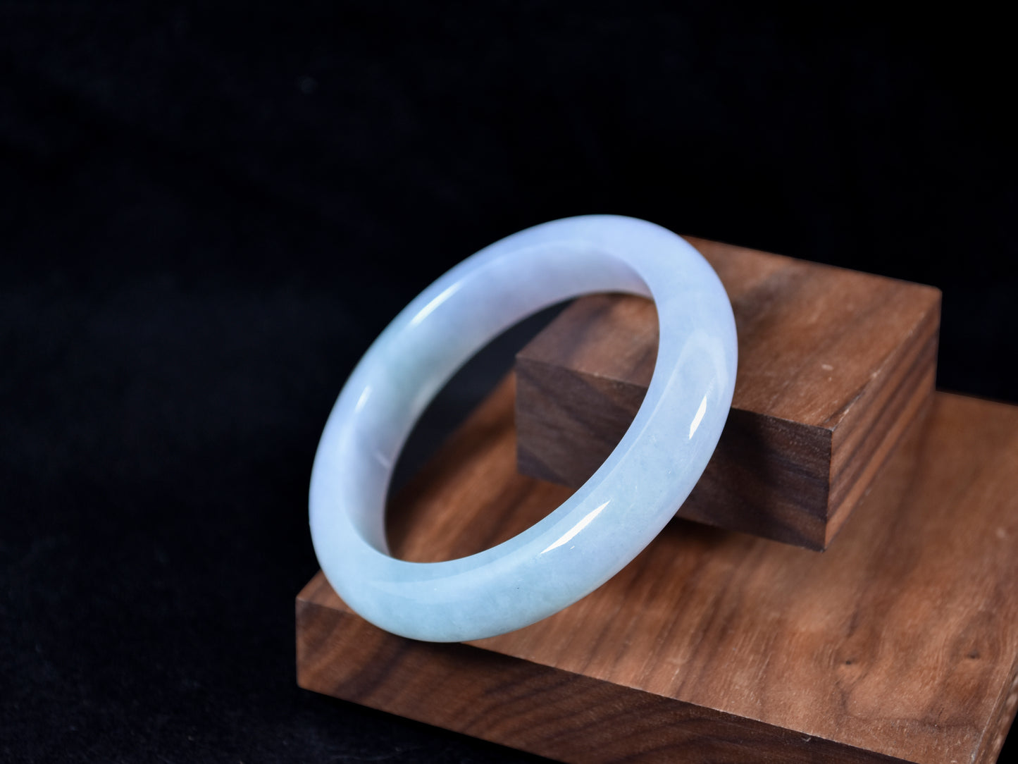 Silent Blessing · Lavender Jadeite Bangle