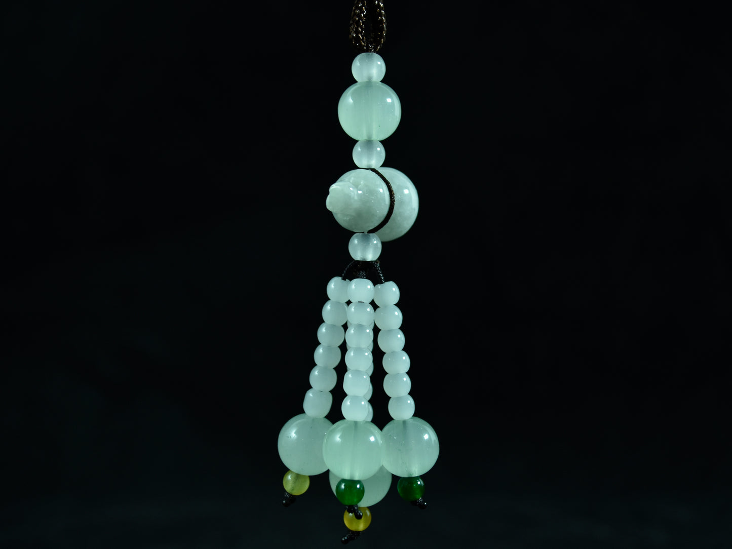 Jade Gourd Blessing Charm · Phone Strap or Car Pendant (78mm)