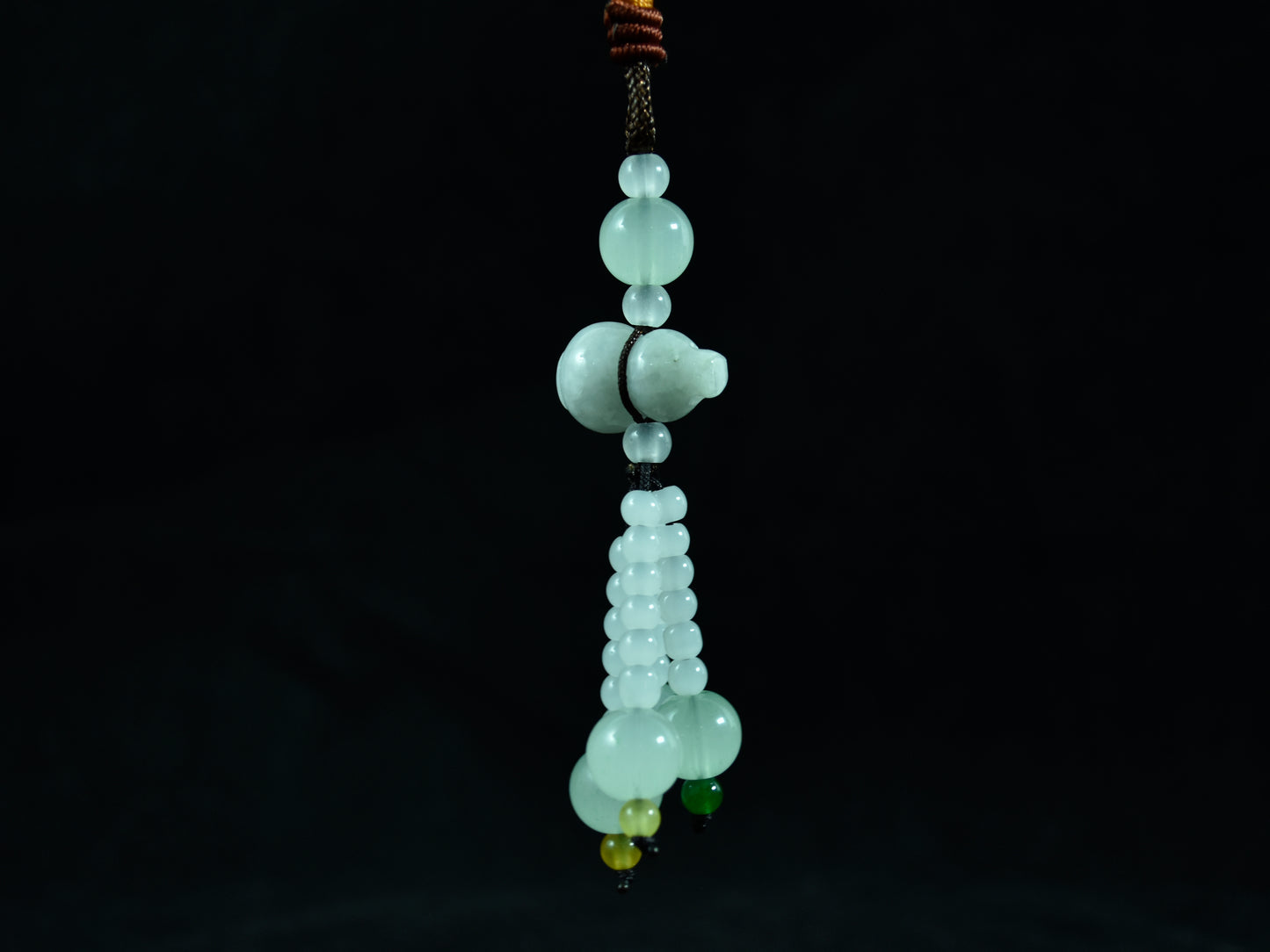 Jade Gourd Blessing Charm · Phone Strap or Car Pendant (78mm)