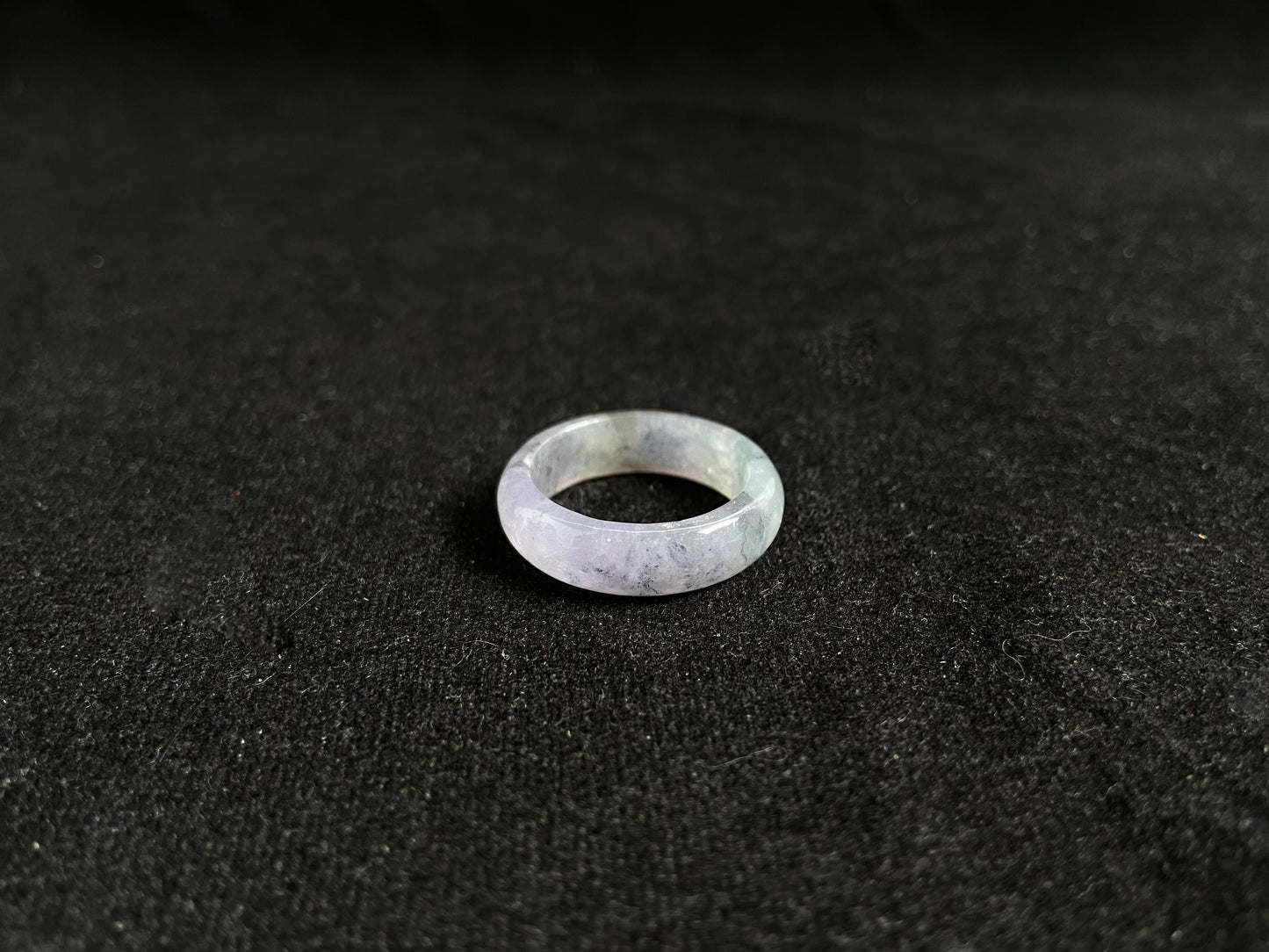 This ring features an icy jadeite with crystal clear transparency.