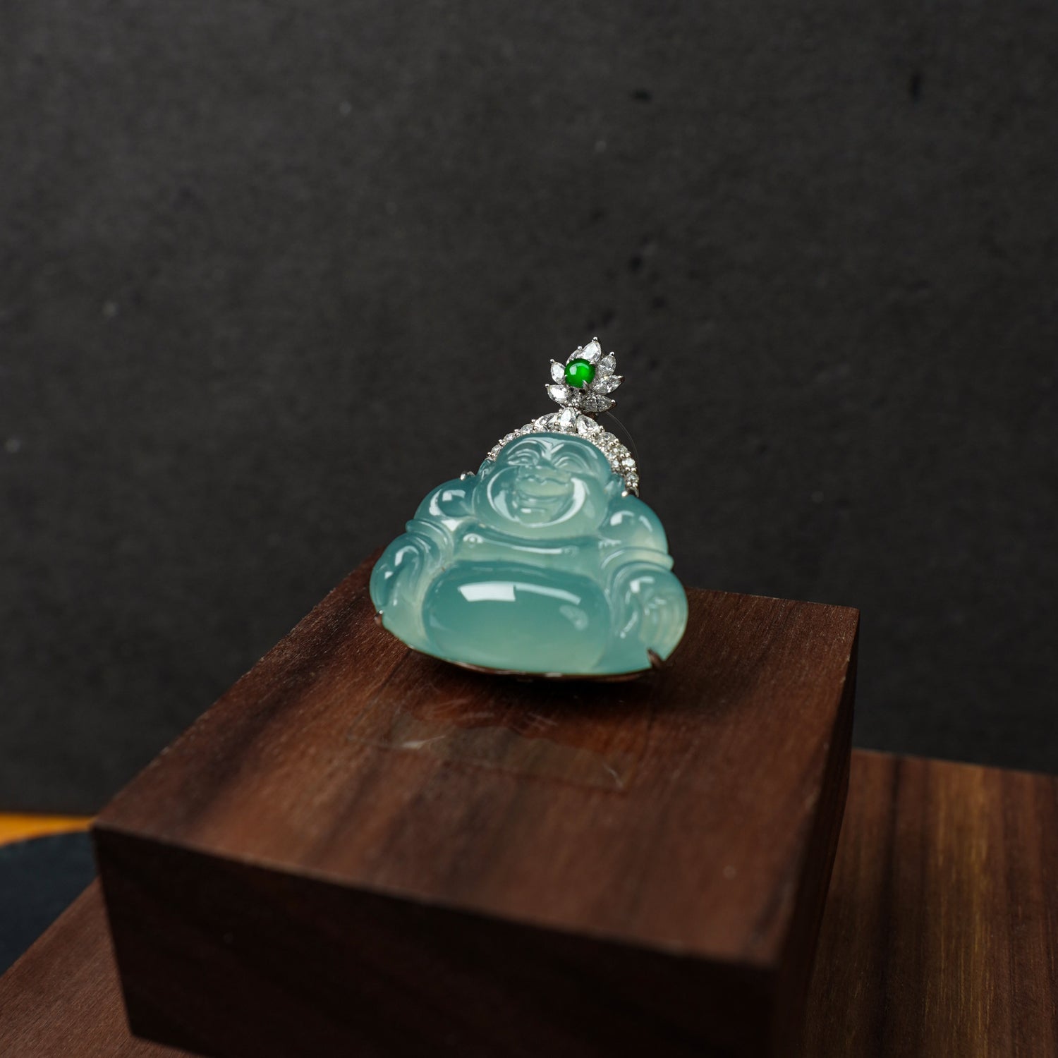 PENDANTS