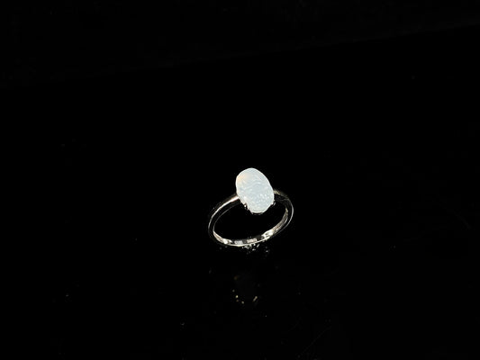 A frosty white fortune pixiu jadeite earrings ring.