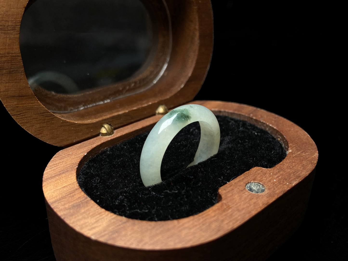 A misty green spot jadeite ring.