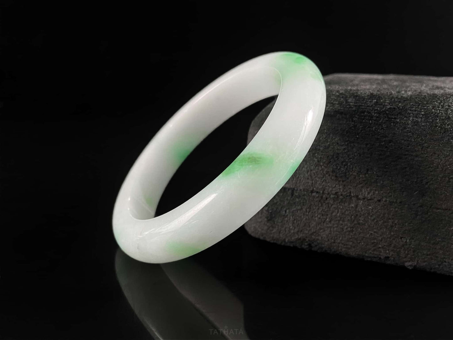 Lush Spring Green Haze · Nature Burmese Jadeite Peace Bangle (56mm)