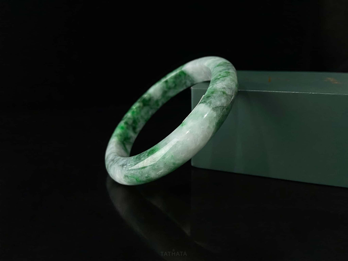 A azure dragon white tiger bangle jungle green cloud vein peace bangle.