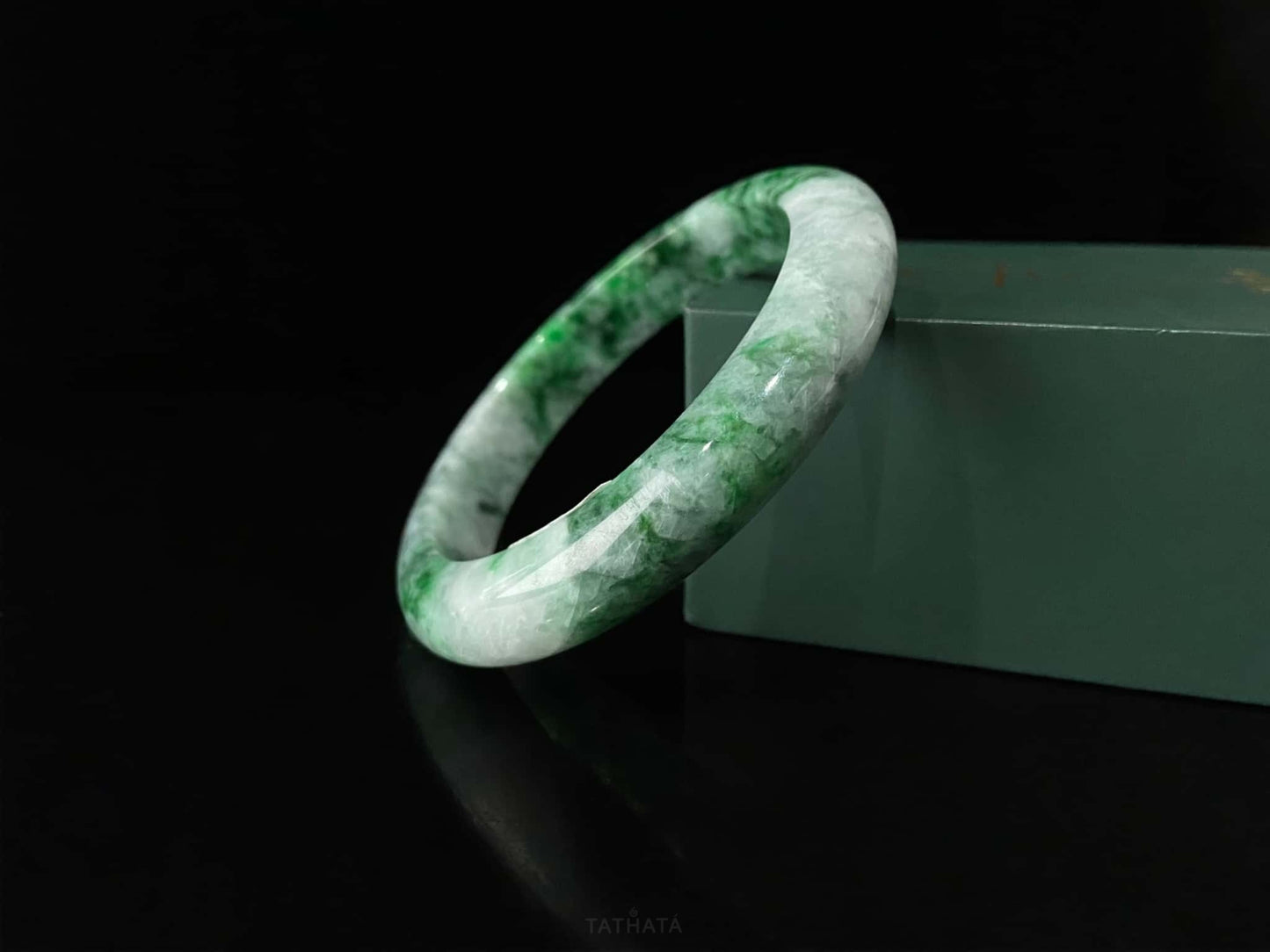 A azure dragon white tiger bangle jungle green cloud vein peace bangle.