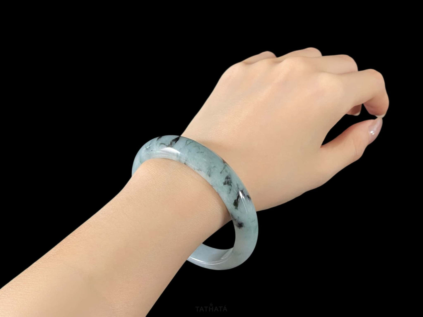 Ink‑Wash Pale‑Mist · Nature Burmese Jadeite Peace Bangle