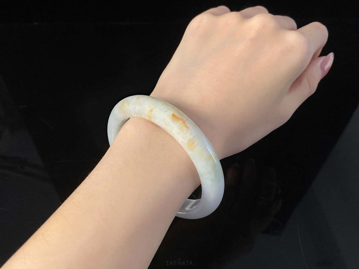 Highly Recommended 💰 Ethereal White Base Gold‑Splashed · Nature Burmese Jadeite Peace Bangle