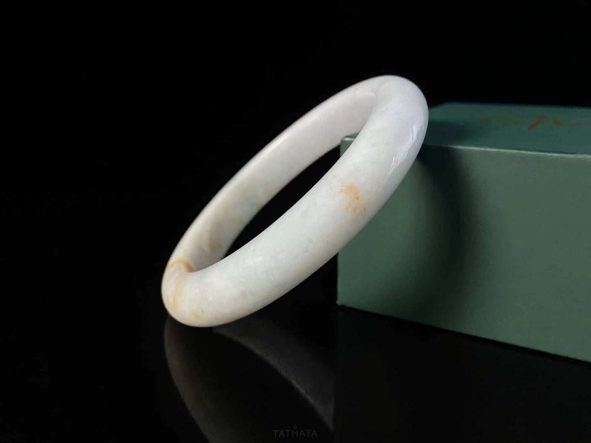 Highly Recommended 💰 Ethereal White Base Gold‑Splashed · Nature Burmese Jadeite Peace Bangle
