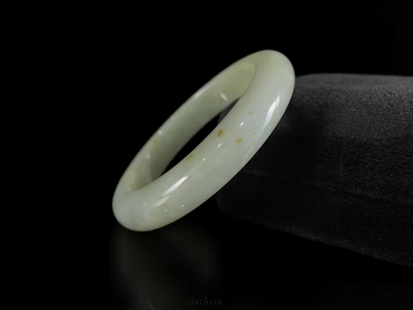 Celadon Golden Flecks · Nature Burmese Jadeite Peace Bangle
