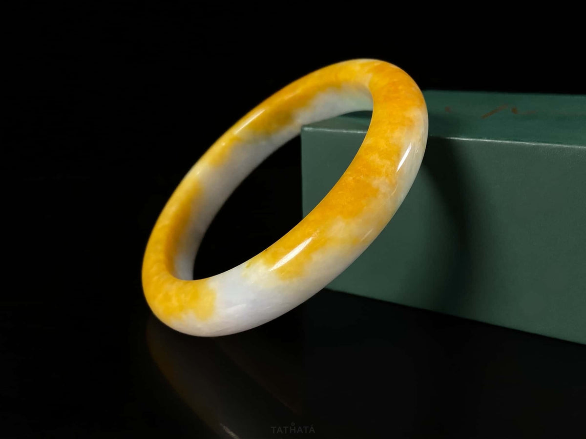 Collector’s Choice 🪄 Warm Golden Nectar · Nature Burmese Jadeite Peace Bangle (59mm)