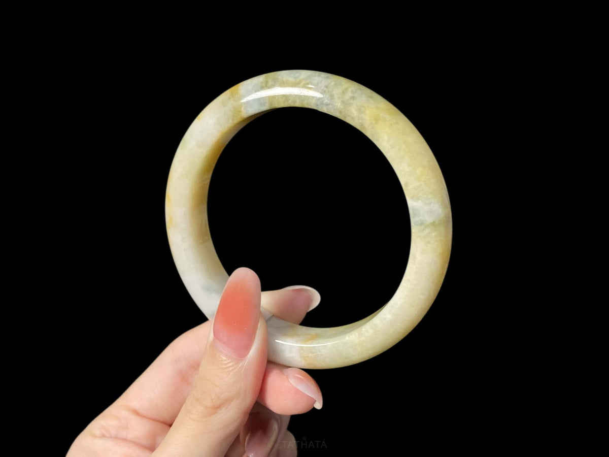 Dunhuang | Golden Hush Cream · Nature Burmese Jadeite Peace Bangle (59mm)