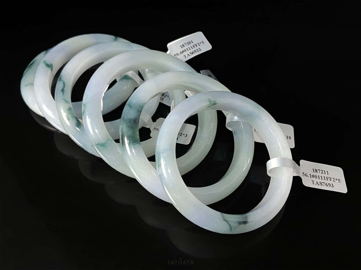 Cloud Brook · Nature Burmese Jadeite Peace Bangle
