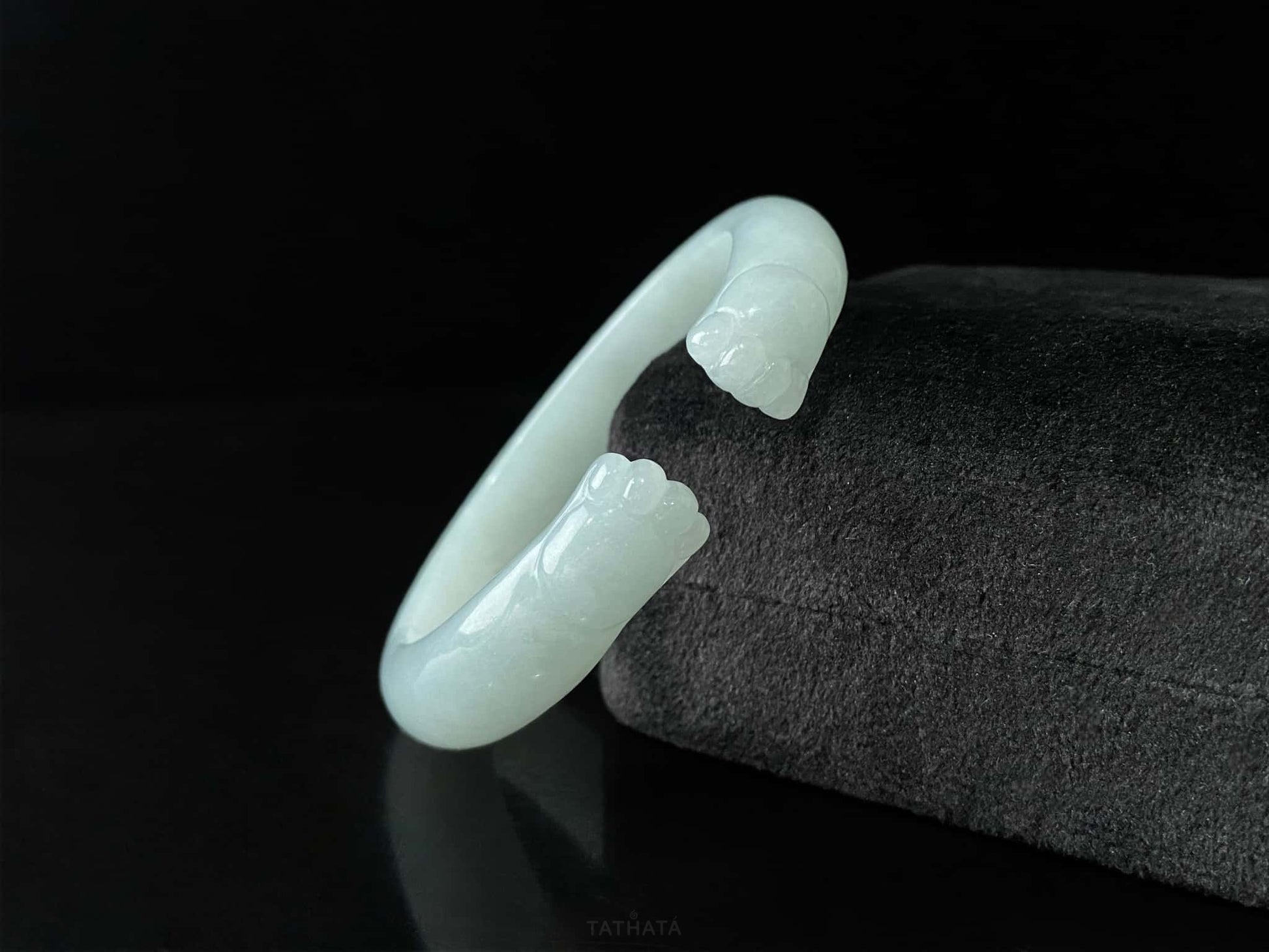 Morning Mist Green · Nature Burmese Jadeite Peace Bangle