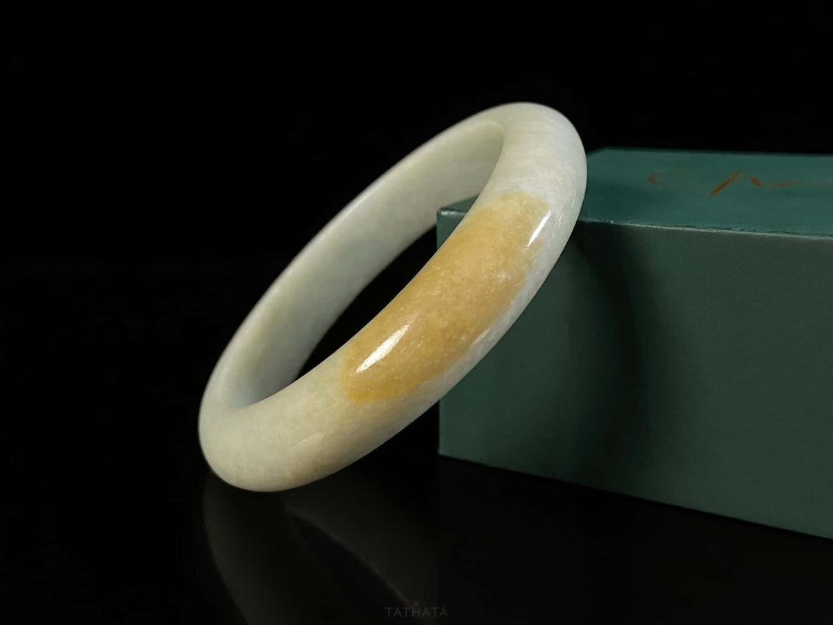Gilded Blush Cream · Nature Burmese Jadeite Peace Bangle 