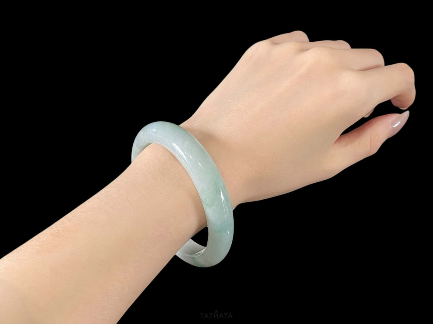Misty White Green Wisp · Nature Burmese Jadeite Peace Bangle