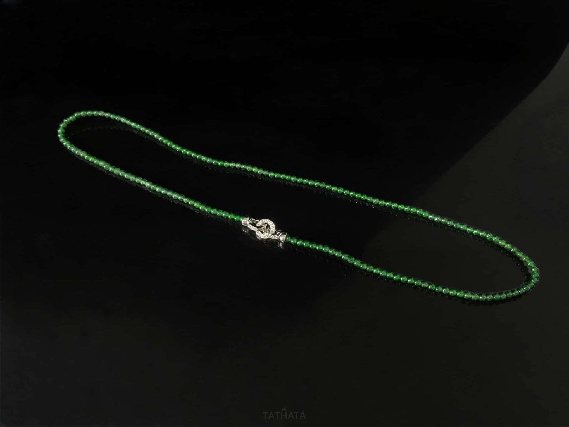 Lustrous Spinach Green · Natural Burmese Jadeite Beads Necklace