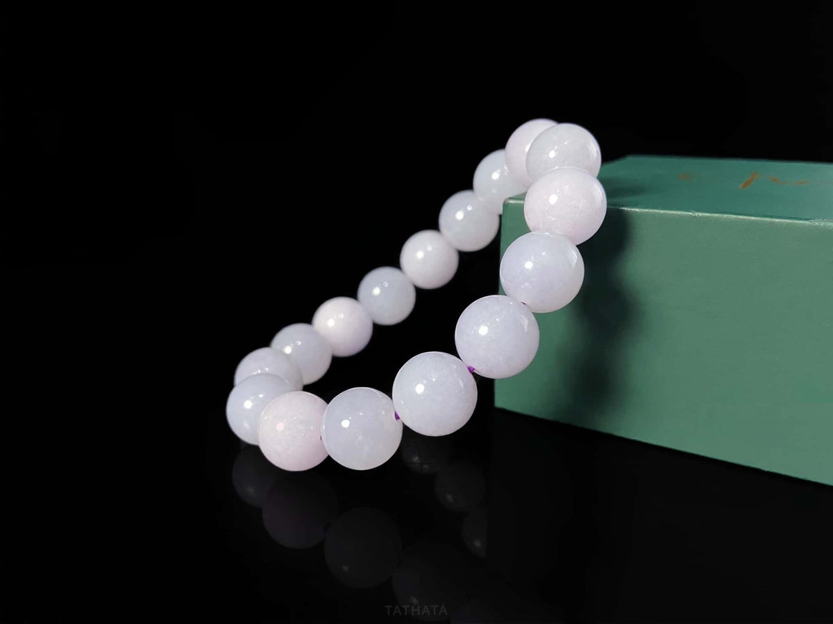 Violet Wing | Pale Haze Lilac · Nature Burmese Jadeite Beads Bracelet