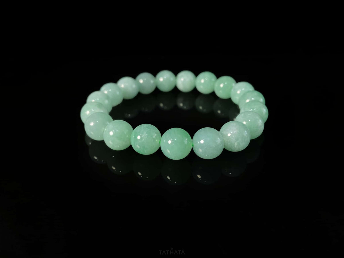 Handpicked 💚 Silky Meadow Green Halo · Nature Burmese Jadeite Beads Bracelet