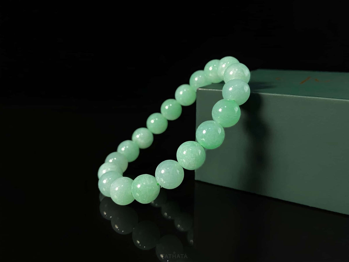Handpicked 💚 Silky Meadow Green Halo · Nature Burmese Jadeite Beads Bracelet