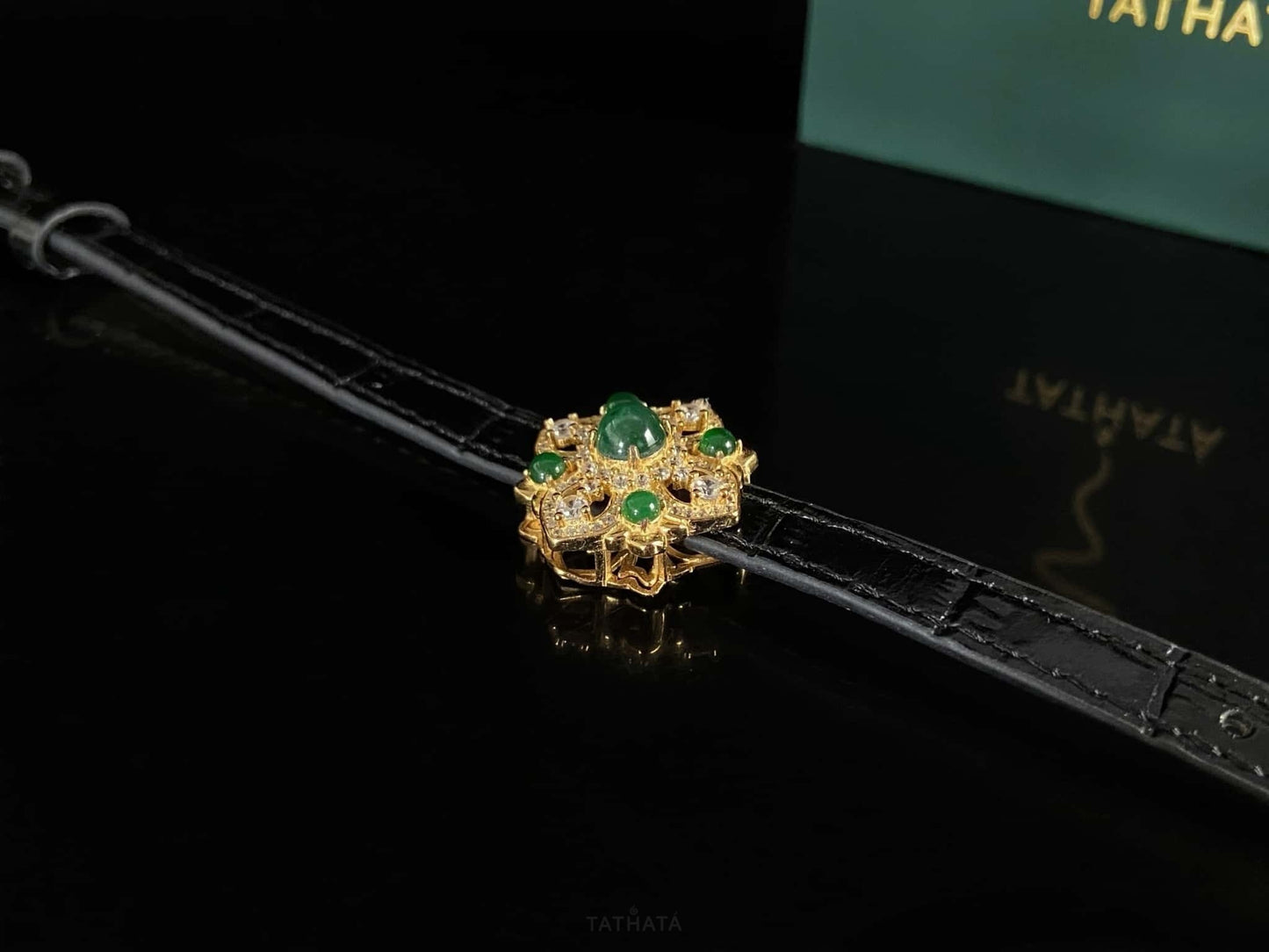 Gold Inlaid Green Vintage Floral · Nature Jadeite Bracelet