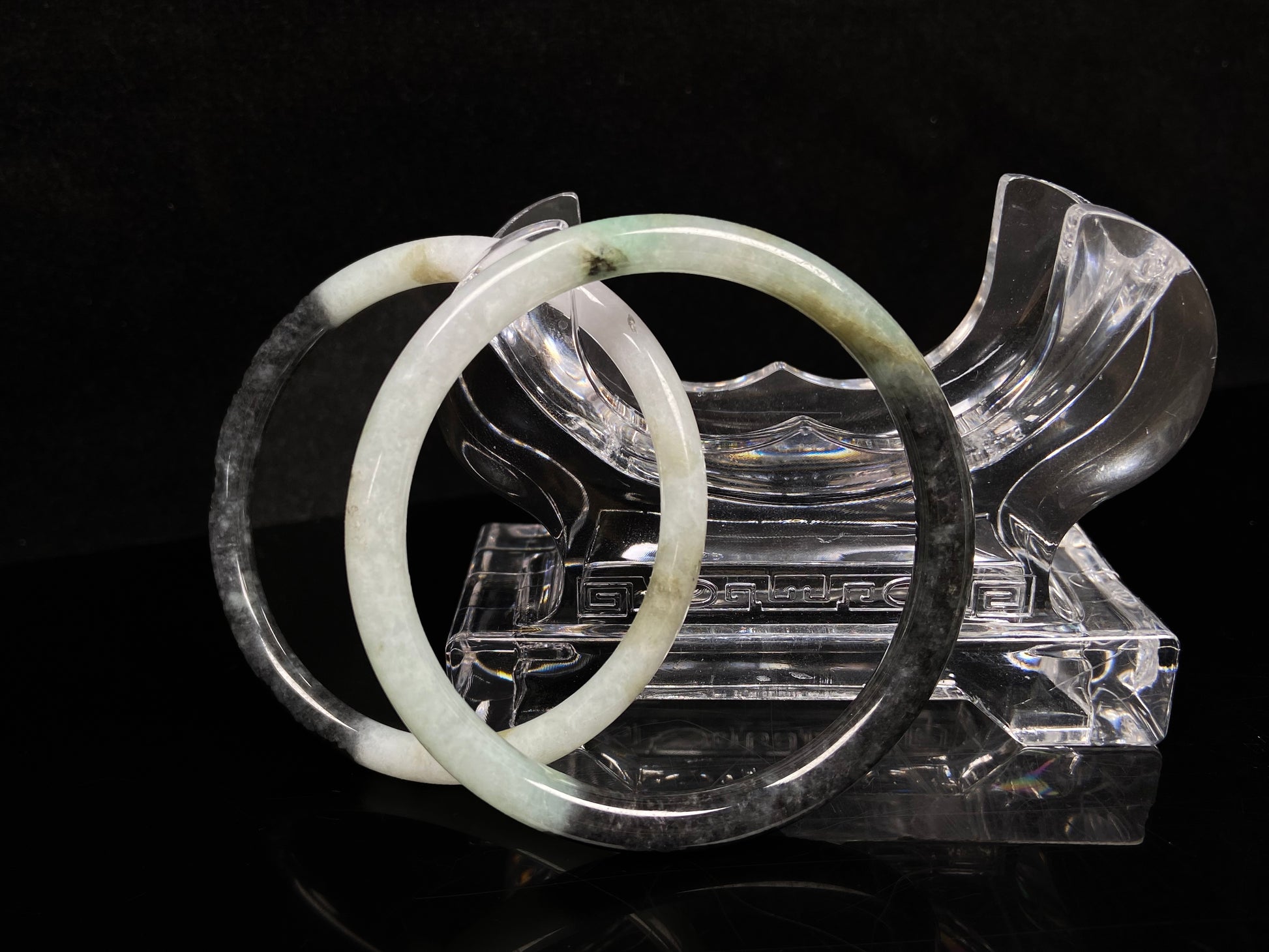 A tri color gradient haze pair jadeite bangle.