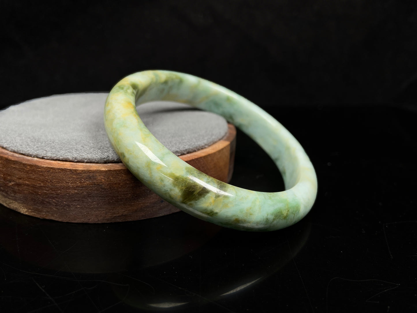 Mossy Green with Honeyed Veins Vincent van Gogh's Sunflowers vibe· Nature Burmese Jadeite Bangle (48-63mm)